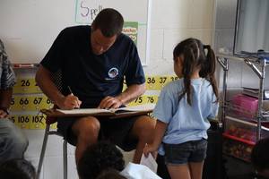 Signing the Ocean Pledge